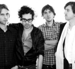 Οι Phoenix αποκαλύπτουν το καινούργιο τους album