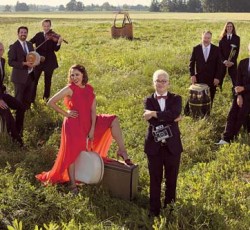 Και δεύτερη ημερομηνία προστίθεται για το live των Pink Martini 