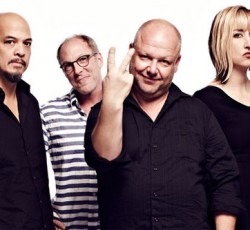 Video clip για το "Blue Eyed Hexe" από το ολοκαίνουργιο "EP2" των Pixies 