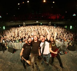 Οι Planet Of Zeus επιλέγουν μουσική απόψε στο Rocking Radio