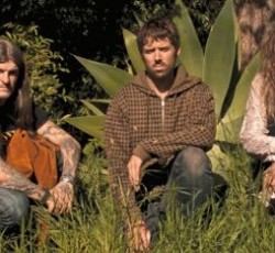 Επέστρεψε στον ηλεκτρικό ήχο ο Wino 