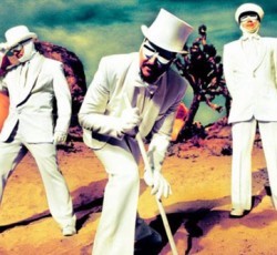 Οι Primus διασκευάζουν το "Aenima" των Tool με τον Danny Carey 