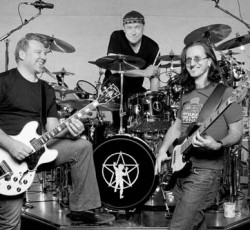 Ο κόσμος ανακηρύσσει τα καλύτερα prog rock συγκροτήματα όλων των εποχών 