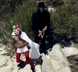 Aκούστε το νέο τραγούδι των Puscifer του Maynard James Keenan 