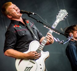 Δείτε ολόκληρη την εμφάνιση των Queens Of The Stone Age στο Lollapalooza Festival 