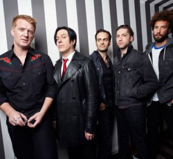 Ακουστικό EP για τους Queens Of The Stone Age 
