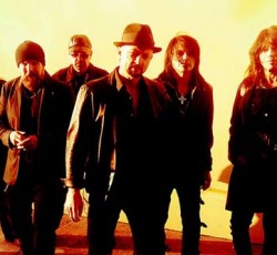 Αντικατάσταση του δίσκου των Queensryche (του Geoff Tate) σε όποιον δεν άρεσε η παραγωγή 