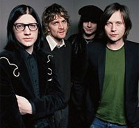 Οι Raconteurs γιορτάζουν την εθνική μας επέτειο... 