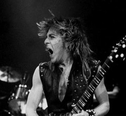 Στην επιφάνεια ακυκλοφόρητες ηχογραφήσεις του Randy Rhoads με τον Ozzy Osbourne 