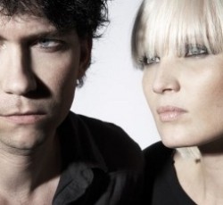 Συλλογή (σε περιορισμένα αντίτυπα) κυκλοφορούν οι Raveonettes 