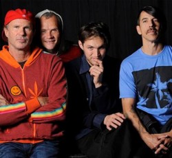Οι Red Hot Chili Peppers θα ξεκινήσουν να δουλεύουν πάνω στο νέο τους album το φθινόπωρο 