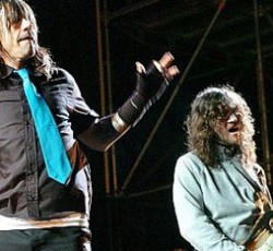 O John Frusciante δηλώνει την αποχώρηση του από τους Red Hot Chili Peppers 