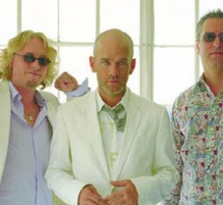 Ακούστε άλλο ένα νέο κομμάτι των R.E.M. 