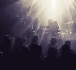 Trailer για τη νέα δισκογραφική δουλειά των indie / post-rockers Revival Hymns 