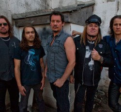 Όλες οι λεπτομέρειες του νέου δίσκου των Riot 