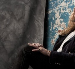 Ακούστε το νέο album του Robert Plant 