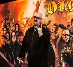 Σε χειρουργική επέμβαση θα υποβληθεί ο Rob Halford 