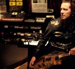 Ο Robin Finck επιστρέφει στους Nine Inch Nails 