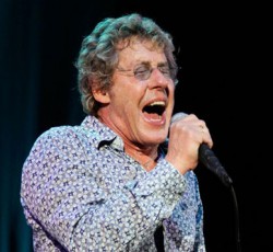 Εξοργισμένος με τη βρετανική μεταναστευτική πολιτική ο Roger Daltrey 