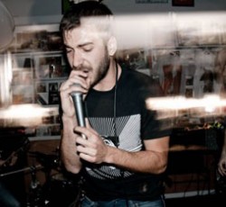 Νέος δίσκος από τους Ruined Families 