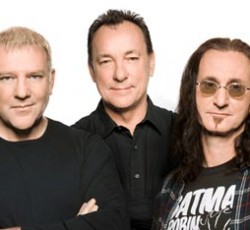 Πρώτο single των Rush το διάρκειας 7:30 λεπτών "Headlong Flight" 