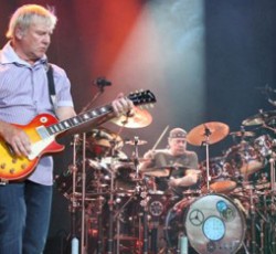 Έγχορδα στην επερχόμενη περιοδεία των Rush  / Τι δηλώνει για το R'n'R Hall Of Fame o Lifeson 