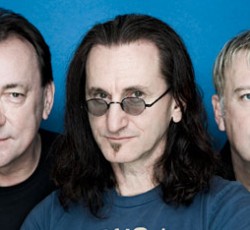 Το 2011 κυκλοφορεί το νέο άλμπουμ των Rush 