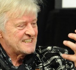 Ο διάσημος ηθοποιός Rutger Hauer θα συμμετέχει στον νέο δίσκο του Arjen Lucassen 