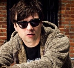 Μετά το "Wasted Years" ο Ryan Adams διασκευάζει και το "Holy Diver" 