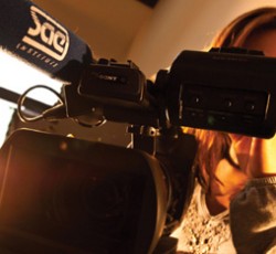 Καλοκαιρινές προσφορές στο SAE Athens για εγγραφές μέχρι 31 Αυγούστου 