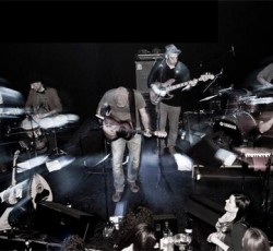 Κερδίστε προσκλήσεις για τη συναυλία των Salonumuz Klimalidir στο Six Dogs την Τετάρτη 03 Απριλίου! 