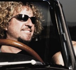Η αυτοβιογραφία του Sammy Hagar τον έβαλε σε μπελάδες 