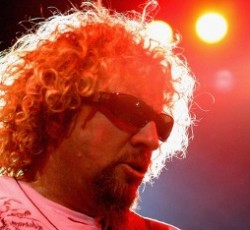 Αποκλείει το ενδεχόμενο να ξαναπαίξει με τους Van Halen ο Sammy Hagar 