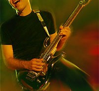 Τα «βρήκαν» οι Coldplay και ο Joe Satriani 