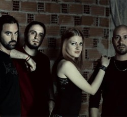 Ηλιάνα Τσακιράκη & Ευθύμης Καραδήμας στο ντεμπούτο album των Scars Of Tears 