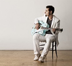 O Serj Tankian συνεργάζεται με τον rapper Tech N9ne 