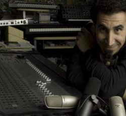 «Κινηματογραφικό» το νέο project του Serj Tankian 