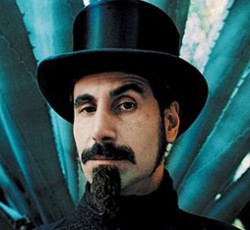 Serj Tankian: «Δεν υπάρχουν σχέδια για επανασύνδεση των System Of A Down»