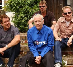 Δεν μιλιούνται τα μέλη των Sex Pistols 