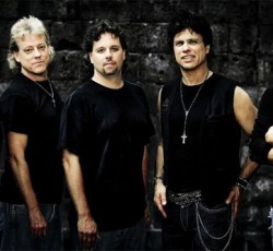 Οι Shadow Gallery επιστρέφουν στην Αθήνα τον Οκτώβριο με special guest τον DC Cooper 