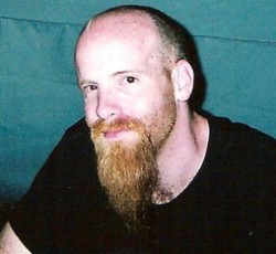 Ορφανή η θέση του μπασίστα στους Stone Sour 