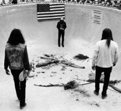 Οι The Shrine έρχονται τον Μάιο στην Αθήνα 