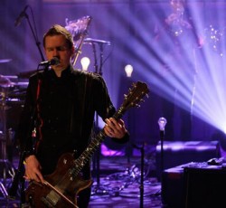 Οι Sigur Ros παίζουν το ομώνυμο κομμάτι από τον επερχόμενο δίσκο τους στην εκπομπή του Jay Leno 