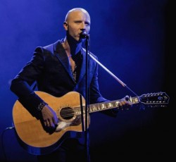 Αυτό είναι το νέο video clip του Sivert Hoyem