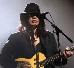 Στα δικαστήρια για τα λεφτά που «έφαγαν» από τον Sugar Man, Sixto Rodriguez 