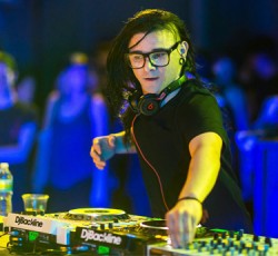 Η νέα ημερομηνία για το live του Skrillex 