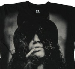 Φαινόμενα ...dress code στις συναυλίες των Guns N' Roses; 