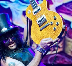 Εδώ τα καλά τα ...μαγιάτικα video clips 