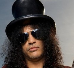 Slash: «Οι 'guitar nerds' είναι οι χειρότεροι» 