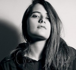 Δείτε το lyric video του τραγουδιού "Take Your Time" από τη 17-χρονη Sma Rag Da 